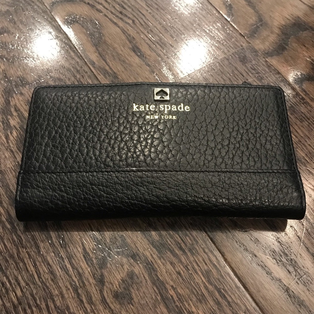 Kate Spade Wallet - Picture 2 of 6